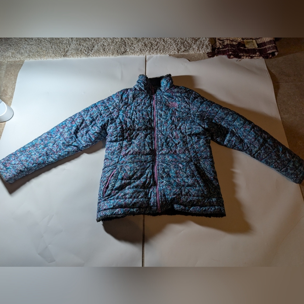 The North Face Size XL Kids Quilted Jacket - Blue and Purple